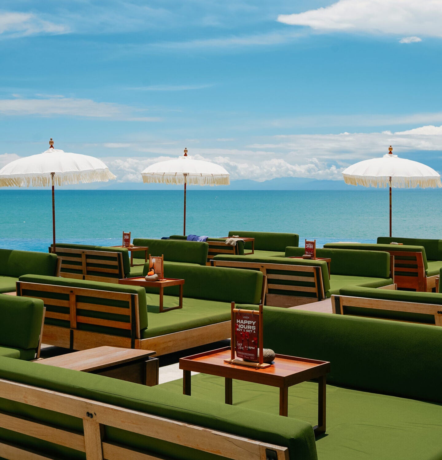 Locca Sea House Bali Beach Club in Jimbaran