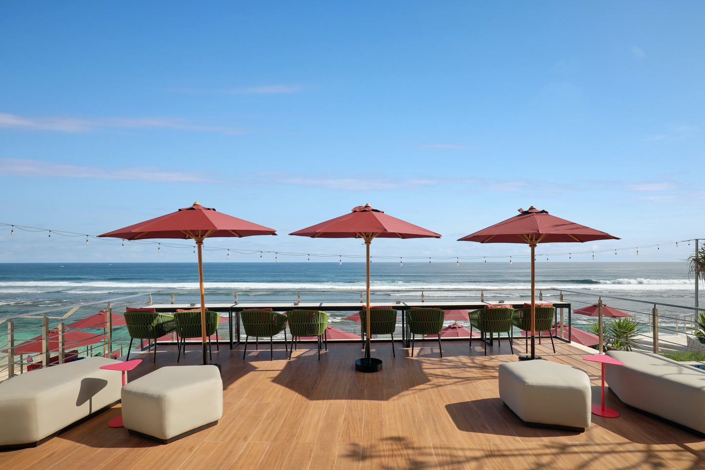 White Rock Bali Beach Club in Uluwatu Melasti Beach