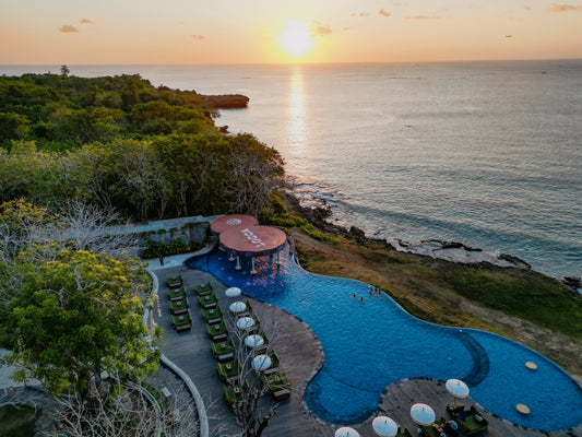 Locca Sea House Bali Beach Club in Jimbaran