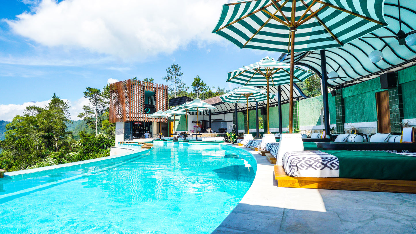 O Club Beach Club Desa Oculus Kintamani Mount Batur Day Beds